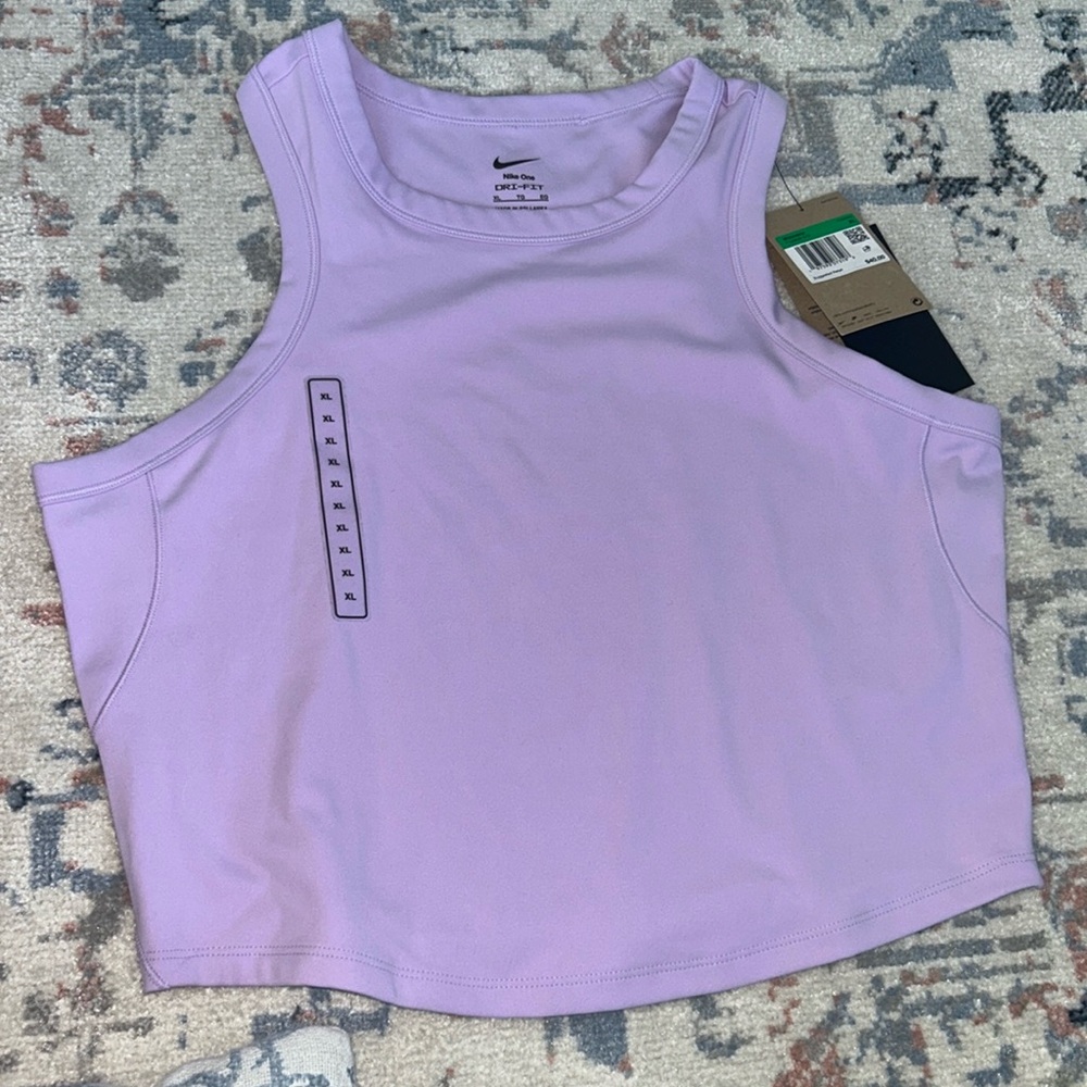 Nike One Dry Fit tank top training top NWT retail $40.00
